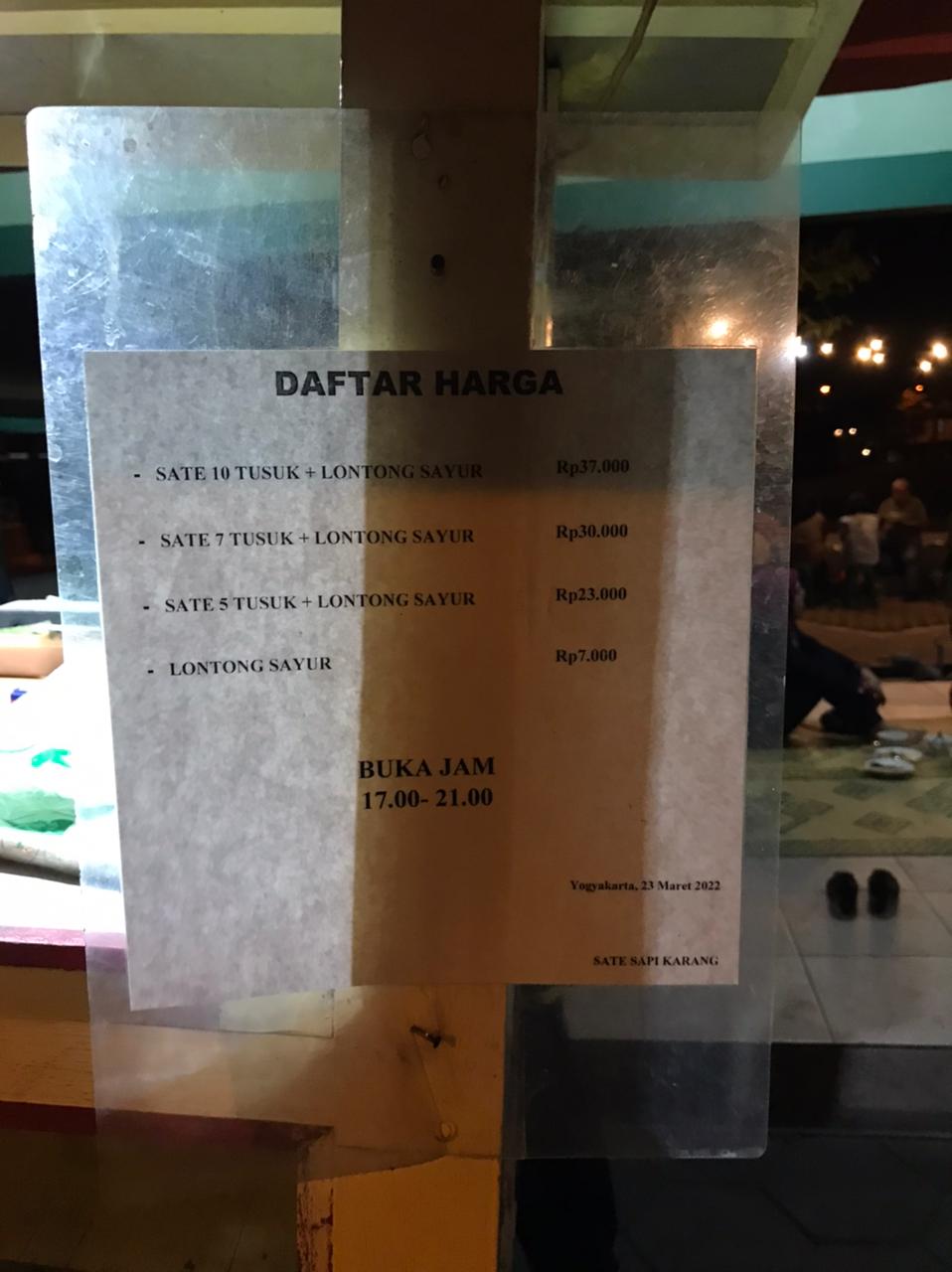 Merasakan empuknya sate sapi Pak Prapto, kuliner Kotagede bikin Eross Sheila on 7 dan Jokowi ketagihan