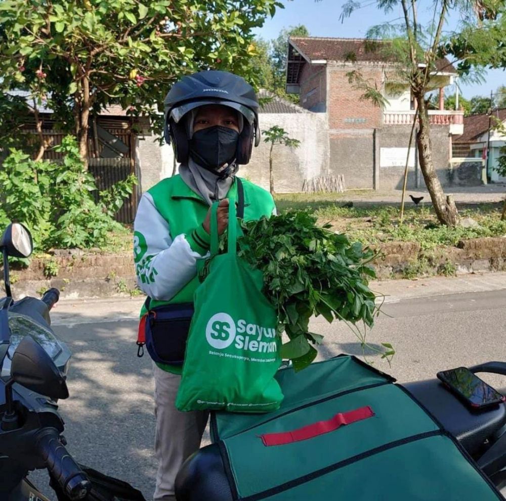 janu muhammad s2 tukang sayur © berbagai sumber