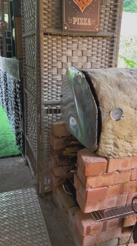 dapur kayu pakai kompor tungku © 2023 brilio.net  dapur kayu pakai kompor tungku © 2023 brilio.net