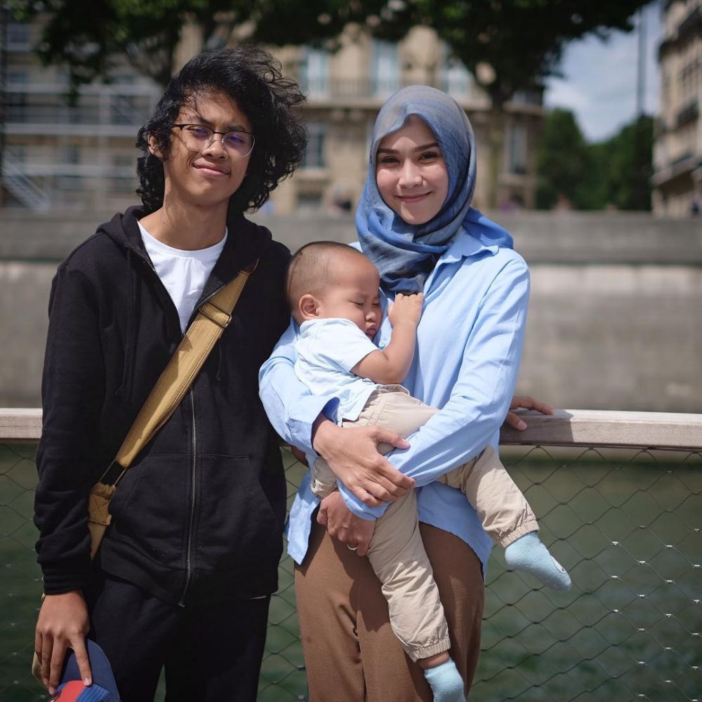 kedekatan zaskia dengan anak sambung © instagram