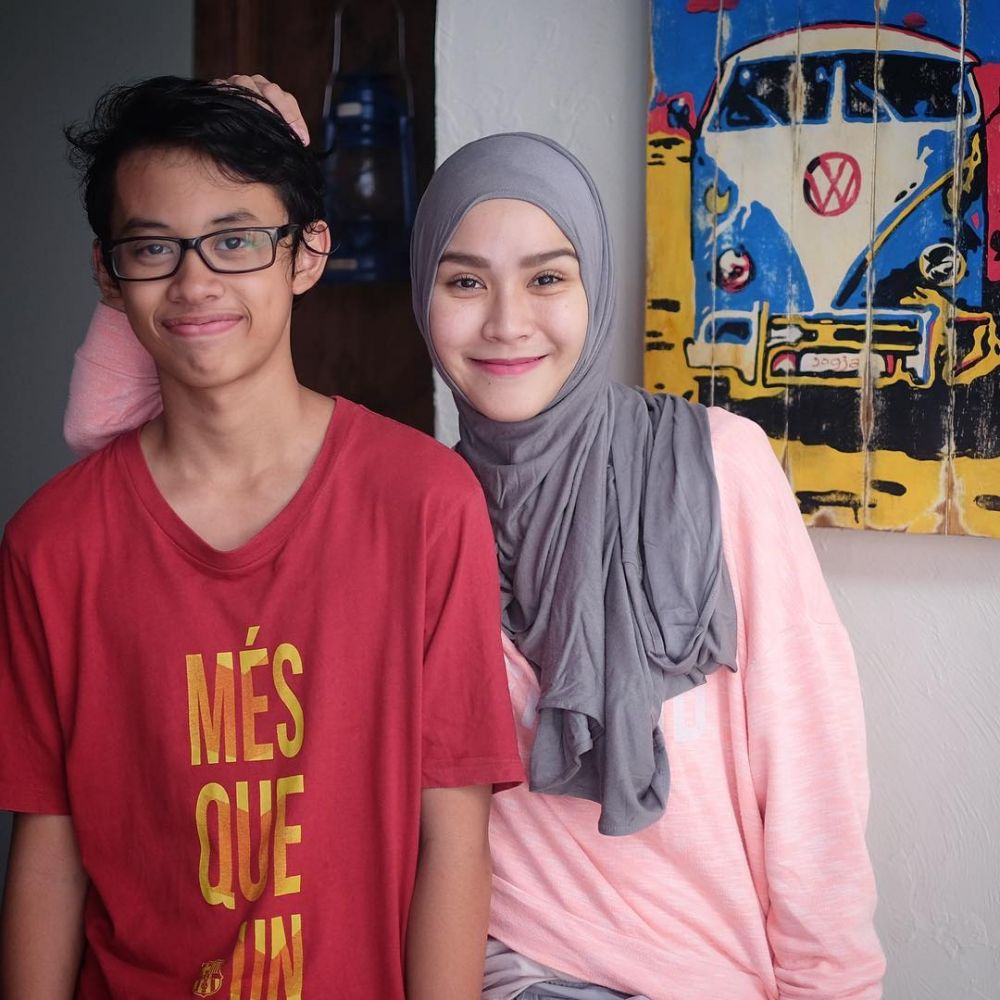 kedekatan zaskia dengan anak sambung © instagram