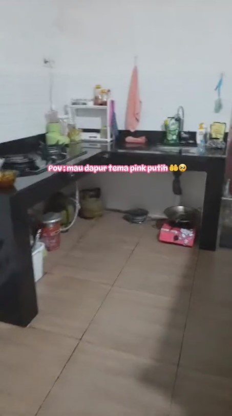 dapur mungil estetik tanpa kitchen set © 2023 brilio.net