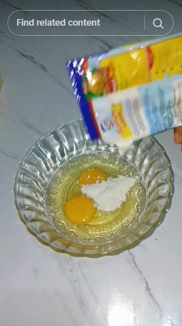 Tanpa isian ayam atau tahu, ini cara bikin telur dadar tebal, krispi, dan gurih pakai 1 bahan dapur