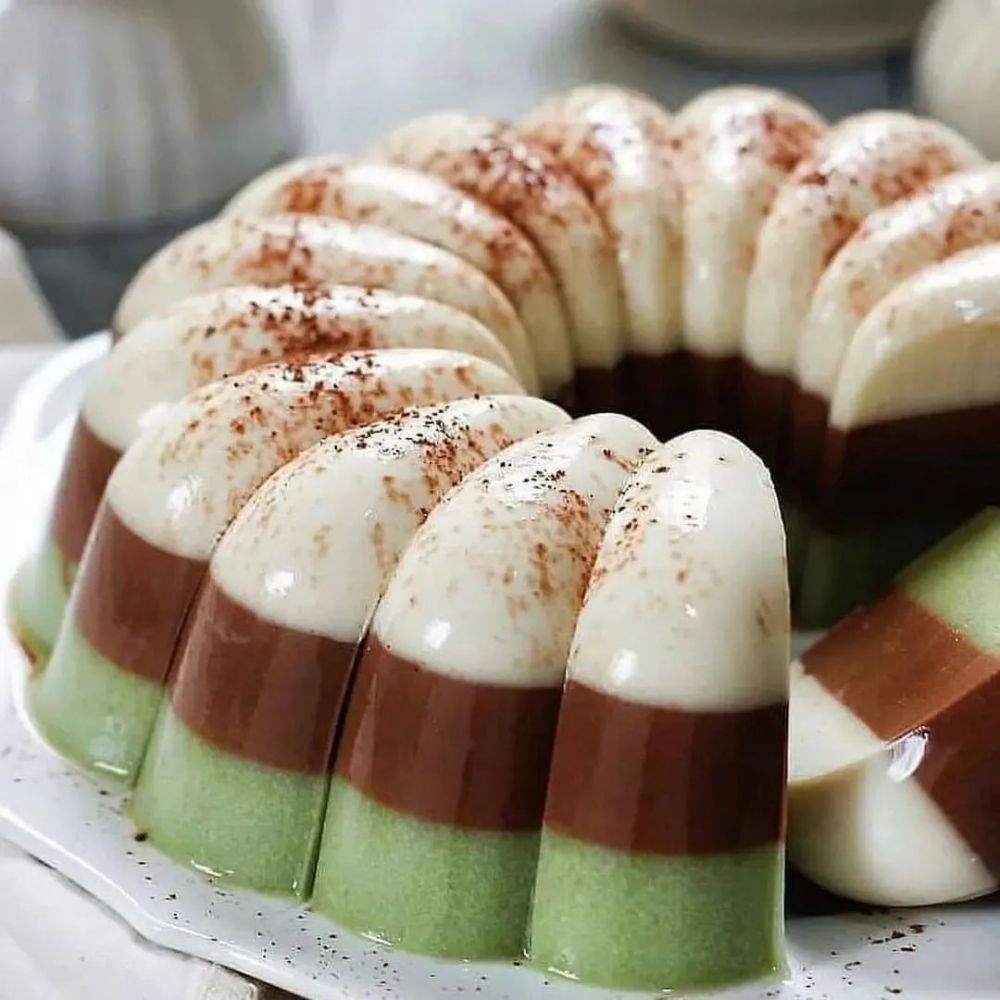 30 Resep kue basah kekinian untuk jualan, legit dan bikin nagih