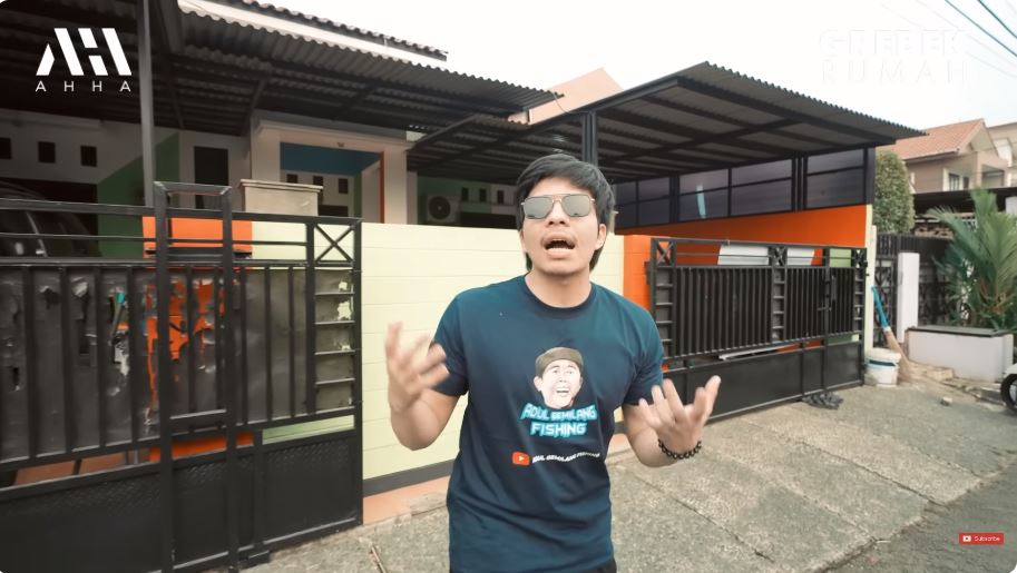 rumah adul ada kolam pemancingan ikan © YouTube