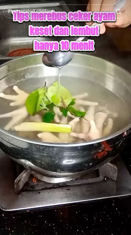 Hanya butuh 10 menit, begini cara merebus ceker agar empuk dan tak berlendir meski tanpa presto