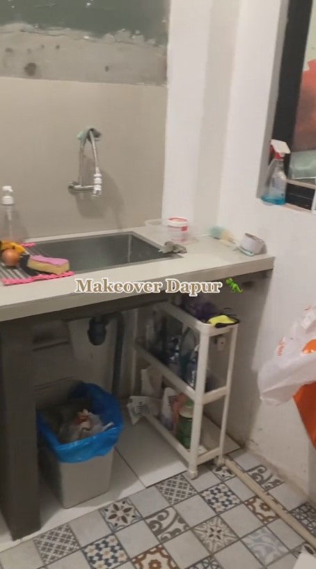 dapur mungil estetik ide dekor antiribet © 2023 brilio.net dapur mungil estetik ide dekor antiribet © 2023 brilio.net