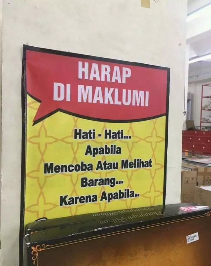 Tulisan nggak lengkap di tempat umum Berbagai sumber