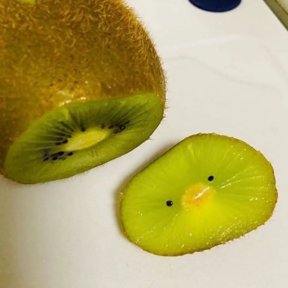 Potret kebetulan pada buah Berbagai sumber