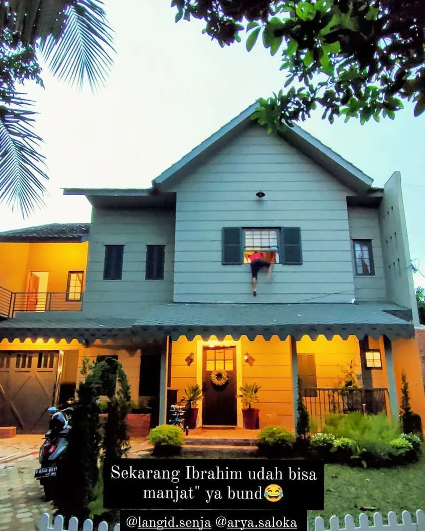 rumah seleb bergaya American style © 2023 brilio.net rumah seleb bergaya American style © 2023 brilio.net