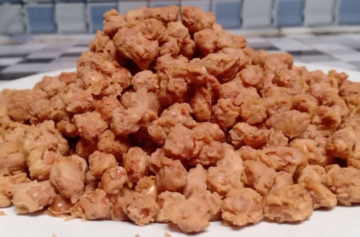 Tanpa terigu atau tepung beras, ini cara bikin kacang telur renyah tahan lama pakai 1 bahan dapur
