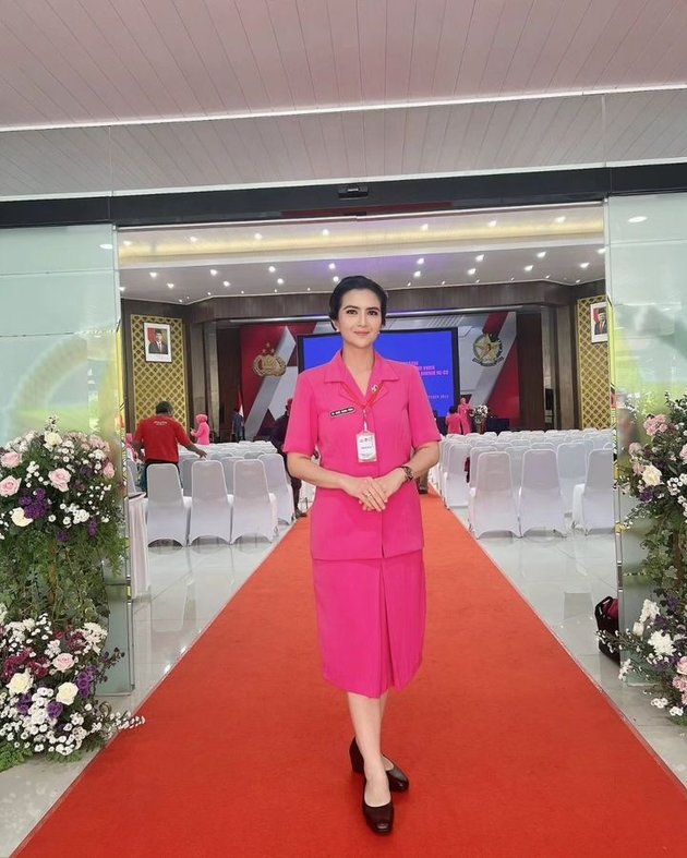 kadek devi bak masih gadis © instagram