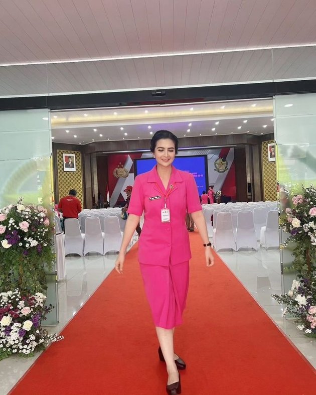 kadek devi bak masih gadis © instagram