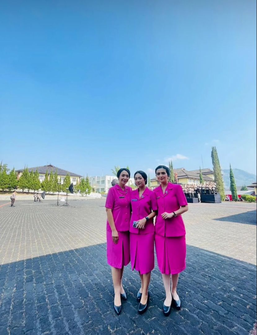 kadek devi bak masih gadis © instagram kadek devi bak masih gadis © instagram
