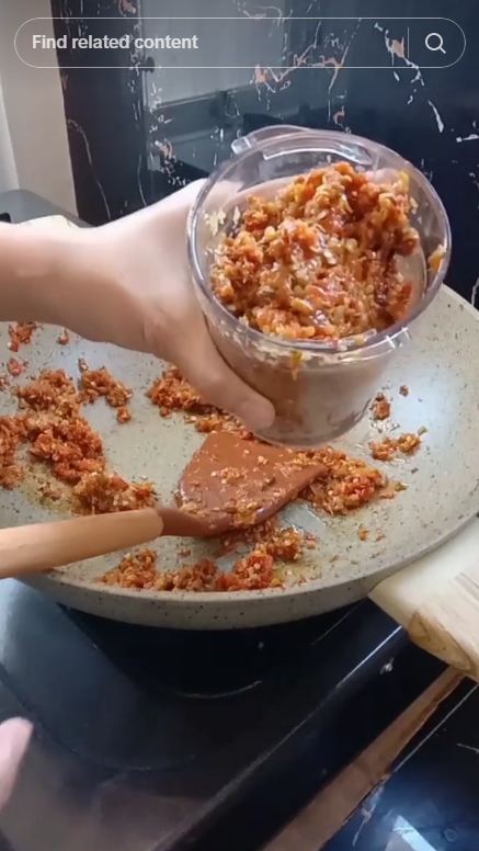 Tanpa ditambah tisu atau bawang putih, ini trik mengawetkan cabai agar tak mudah busuk hingga 3 bulan