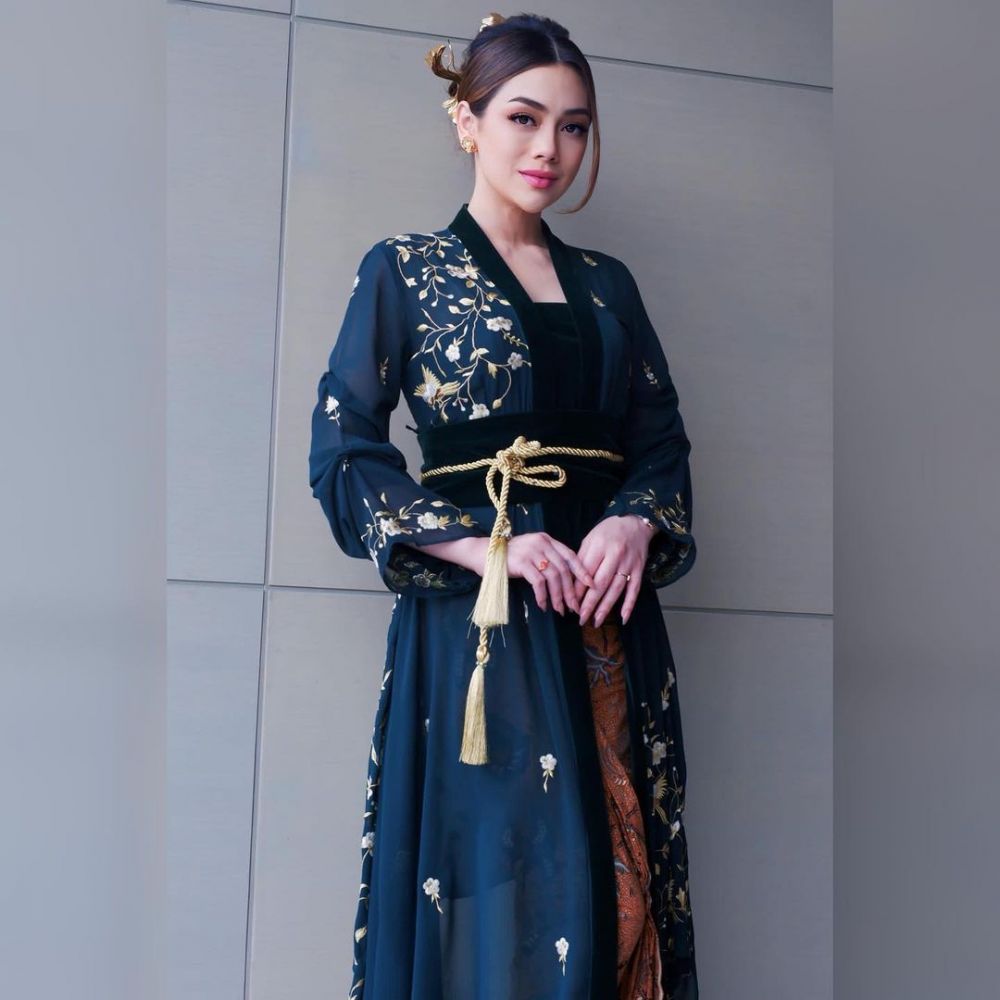 sumber pendapatan Celine Evangelista © 2023 brilio.net