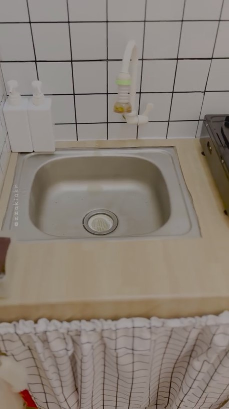 dapur kontrakan estetik tanpa kitchen set © 2023 brilio.net