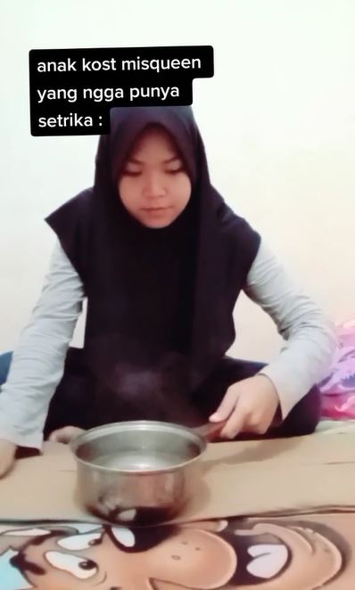 begini trik menyetrika baju tanpa setrika listrik TikTok