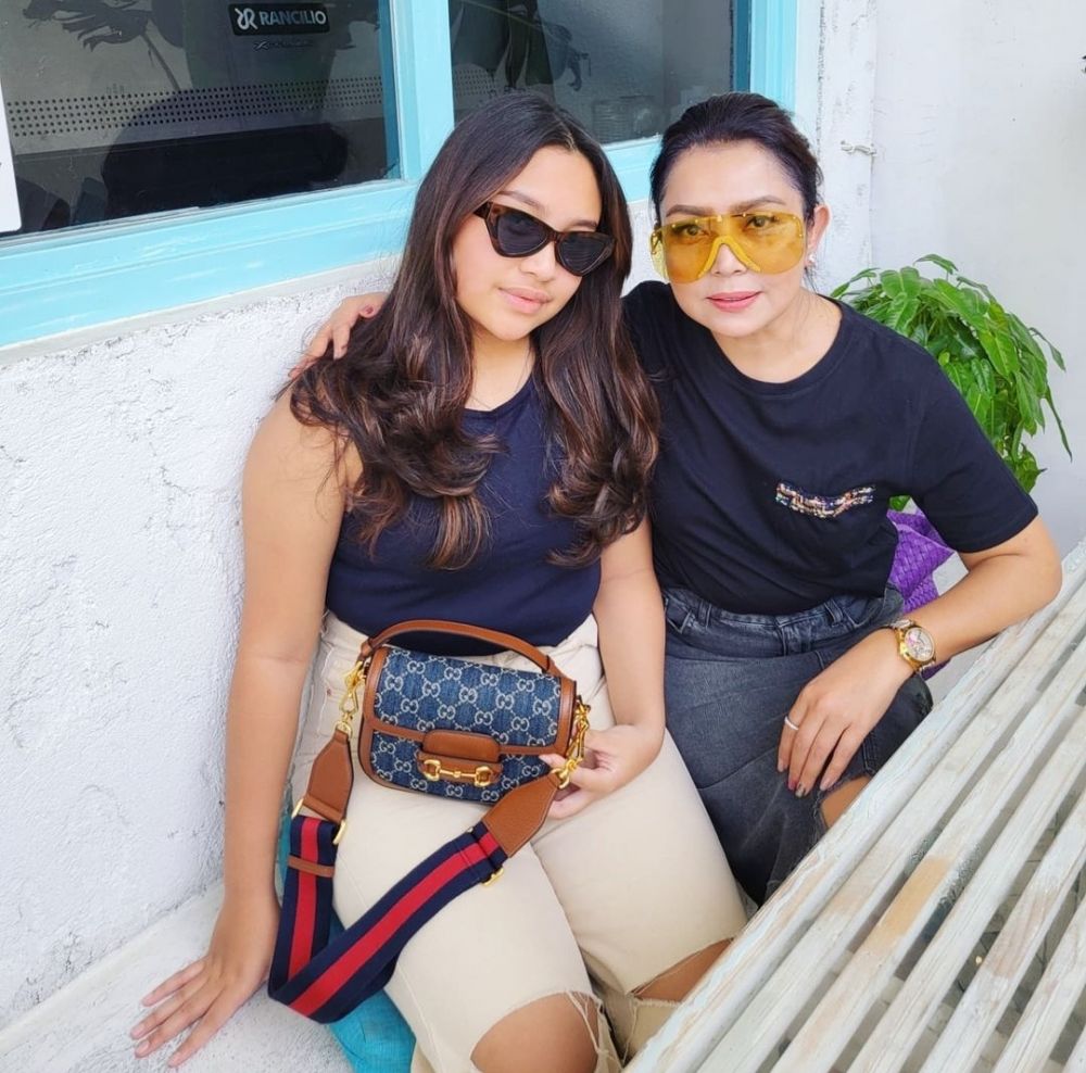 Mayangsari bareng putri sulungnya © Instagram
