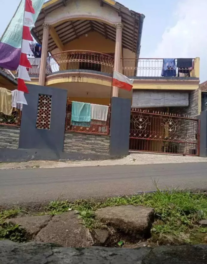 Potret kocak desain nyeleneh rumah Berbagai sumber Potret kocak desain nyeleneh rumah Berbagai sumber