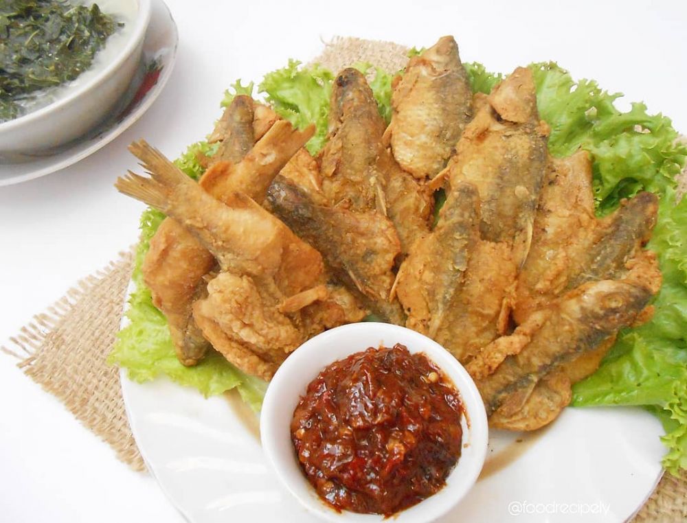 30 Resep aneka ikan goreng rumahan, gurih dan mudah dibuat