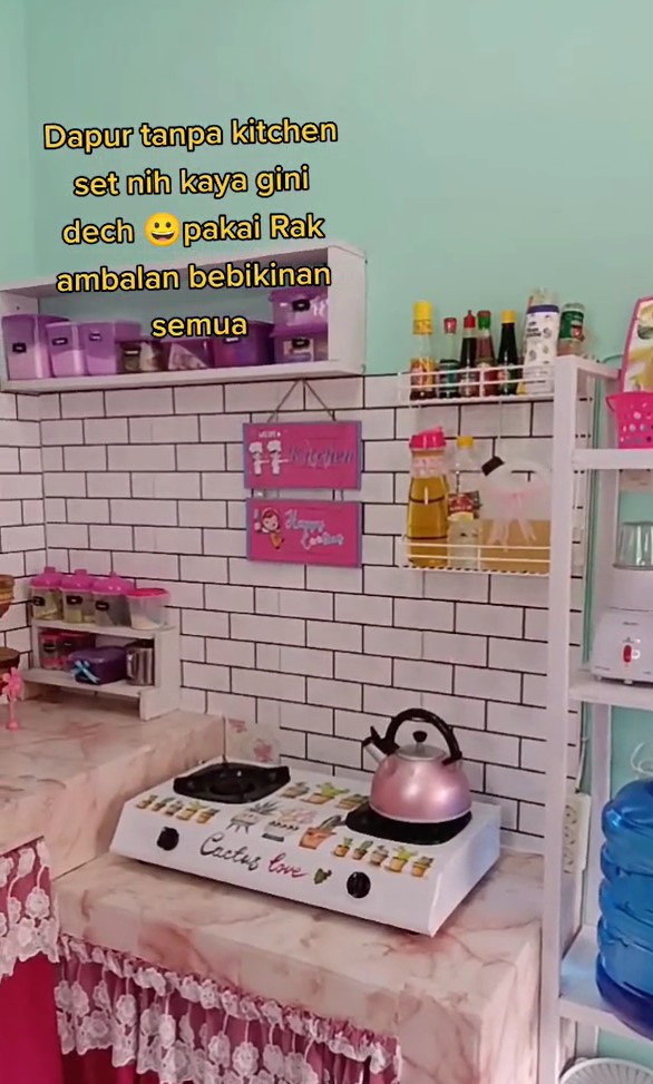 potret dapur tanpa kitchen set visualnya nyegerin mata © berbagai sumber