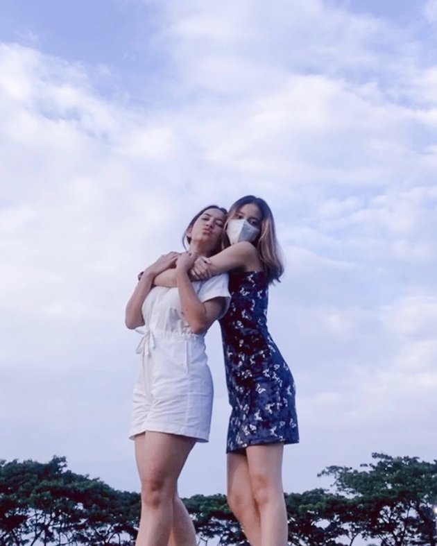 risma nilawati dan putri bak seumuran © berbagai sumber