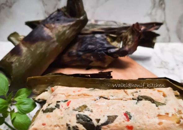 21 Cara membuat pepes ayam kemangi, simpel dan bikin nagih