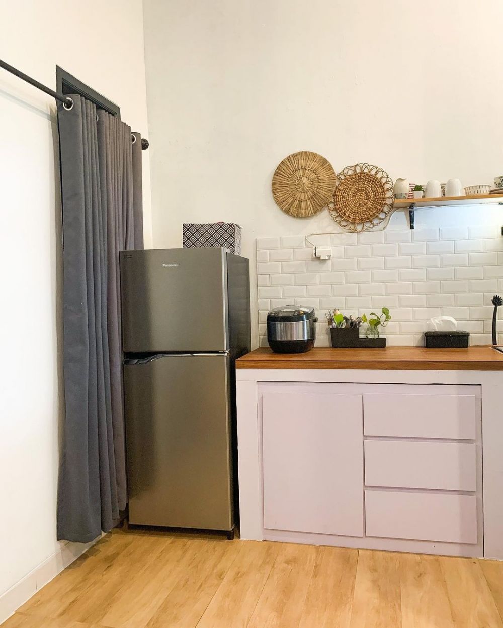 dapur segaris gang senggol tanpa kitchen apik © 2023 brilio.net dapur segaris gang senggol tanpa kitchen apik © 2023 brilio.net