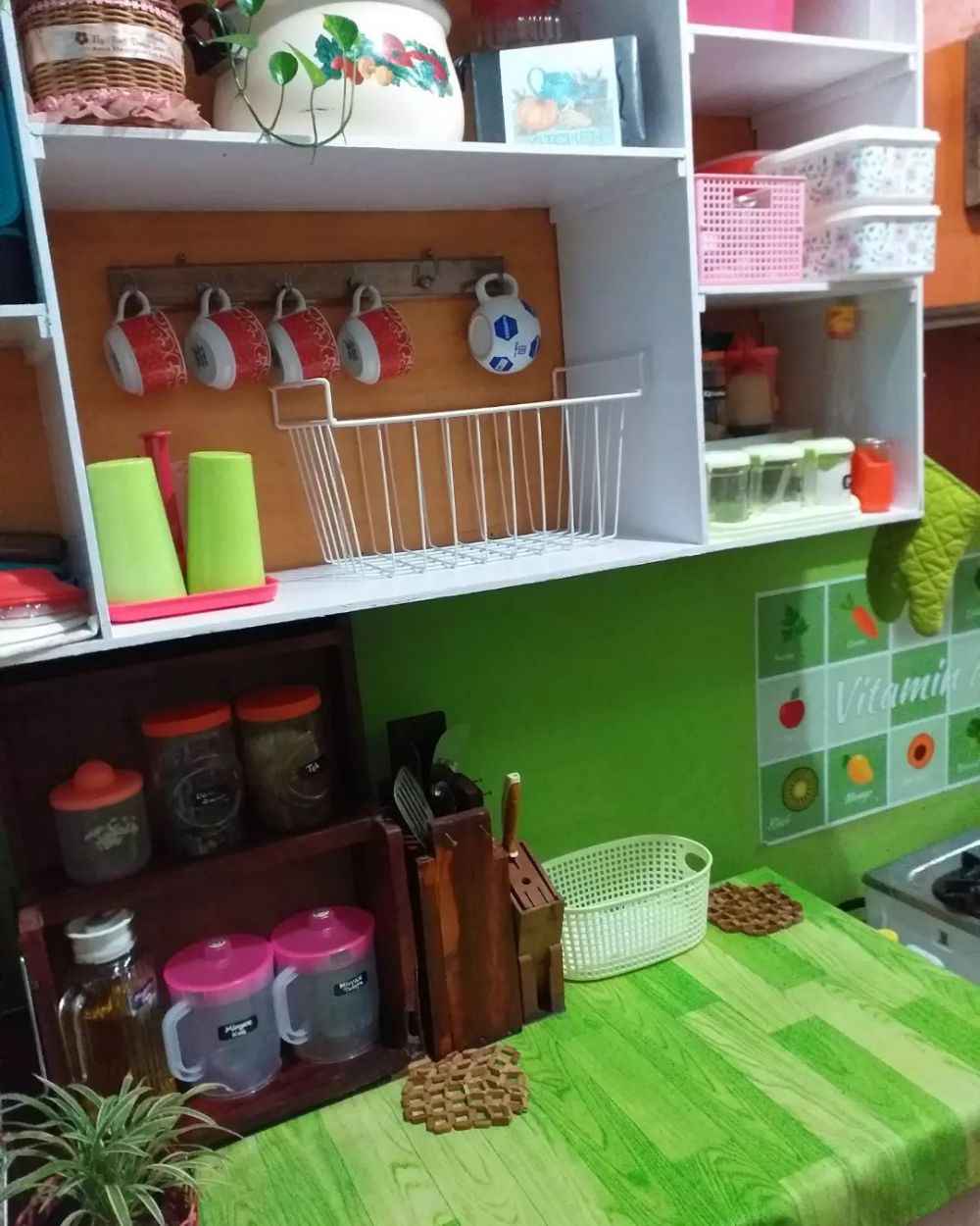 dapur kayu ala kampung tapi modern dan estetik © 2023 brilio.net