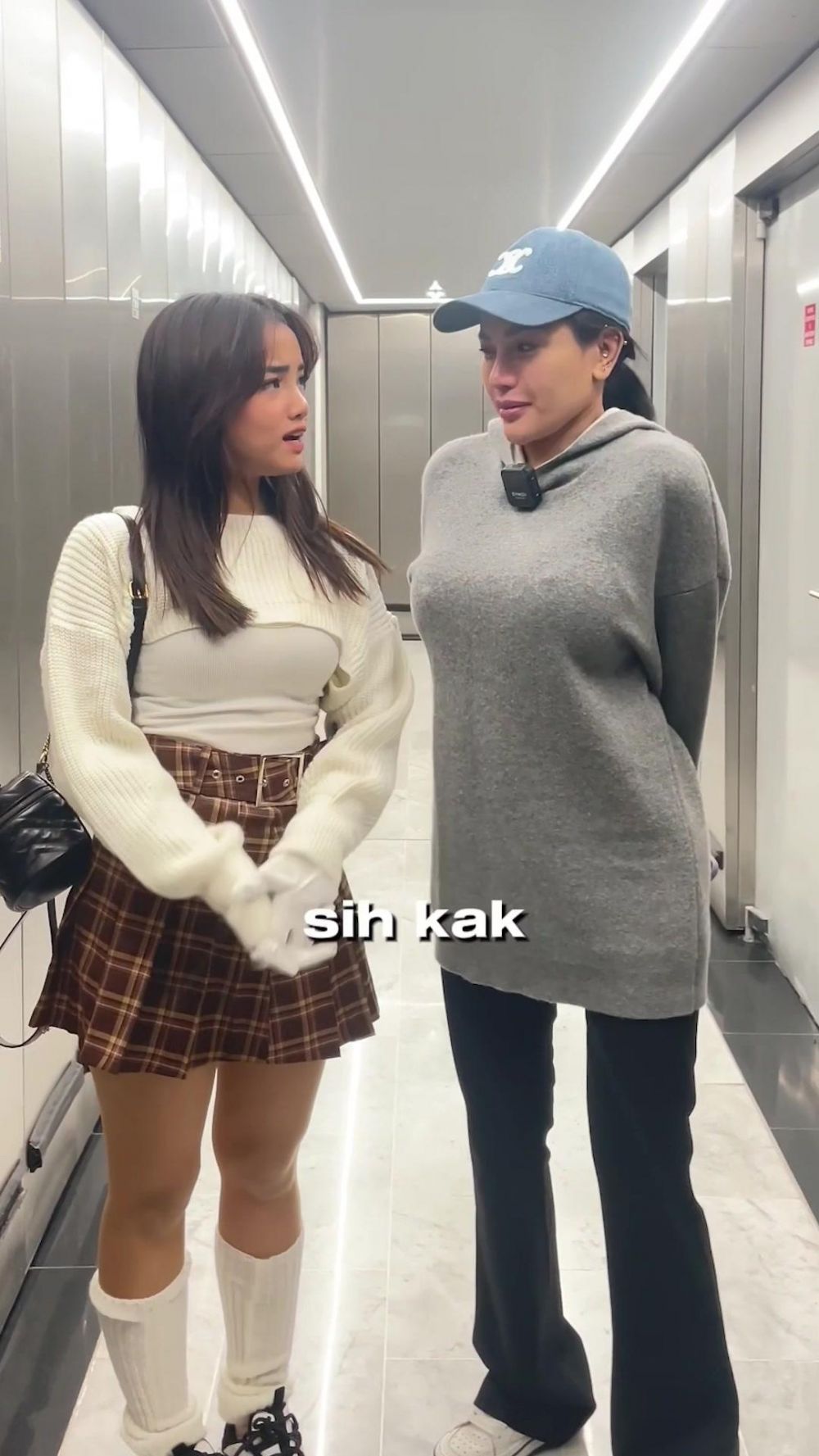 keakraban nikita mirzani dan fuji © berbagai sumber