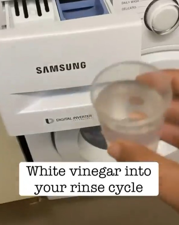 cuci handuk agar nggak kaku © Instagram