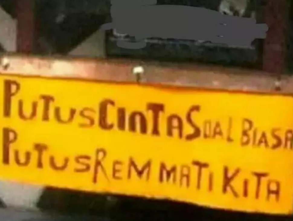 Potret kocak pantat truk Berbagai sumber Potret kocak pantat truk Berbagai sumber