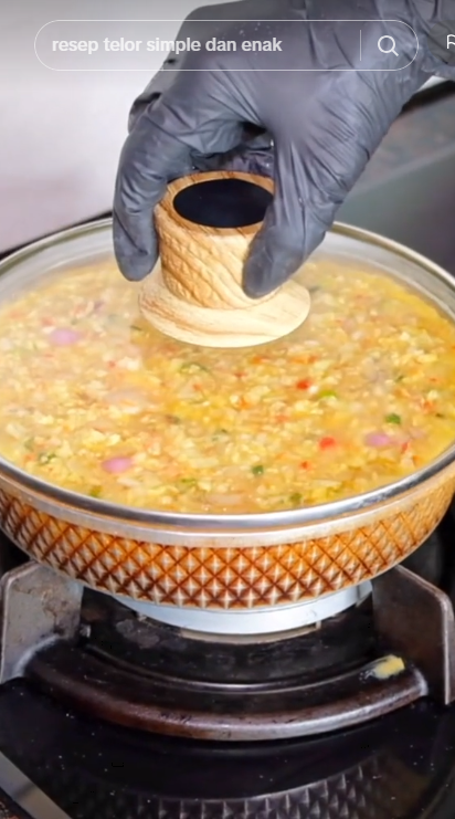 Bukan ditambah terigu atau tempe, ini trik bikin telur dadar semakin tebal cuma pakai 2 bahan makanan