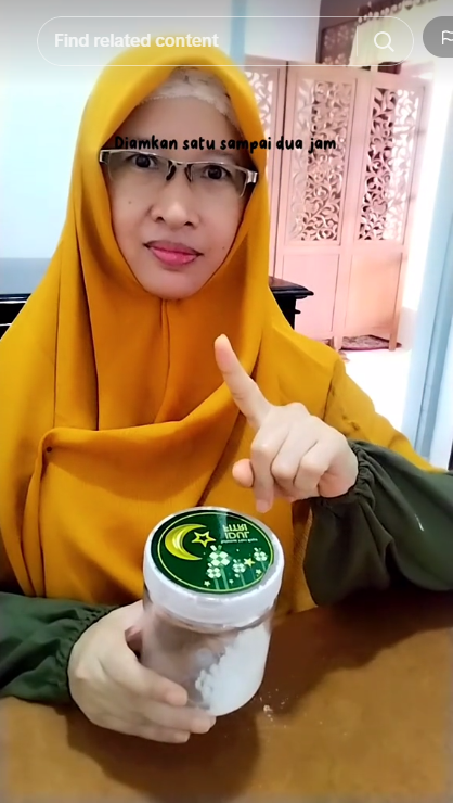 Nggak perlu pakai koran, ini cara mudah hilangkan bau tengik di toples dengan 1 bumbu dapur