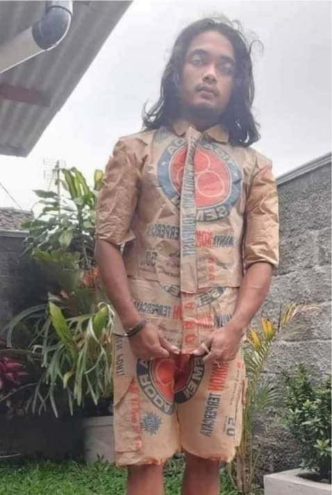 gaya pakaian nyeleneh © berbagai sumber