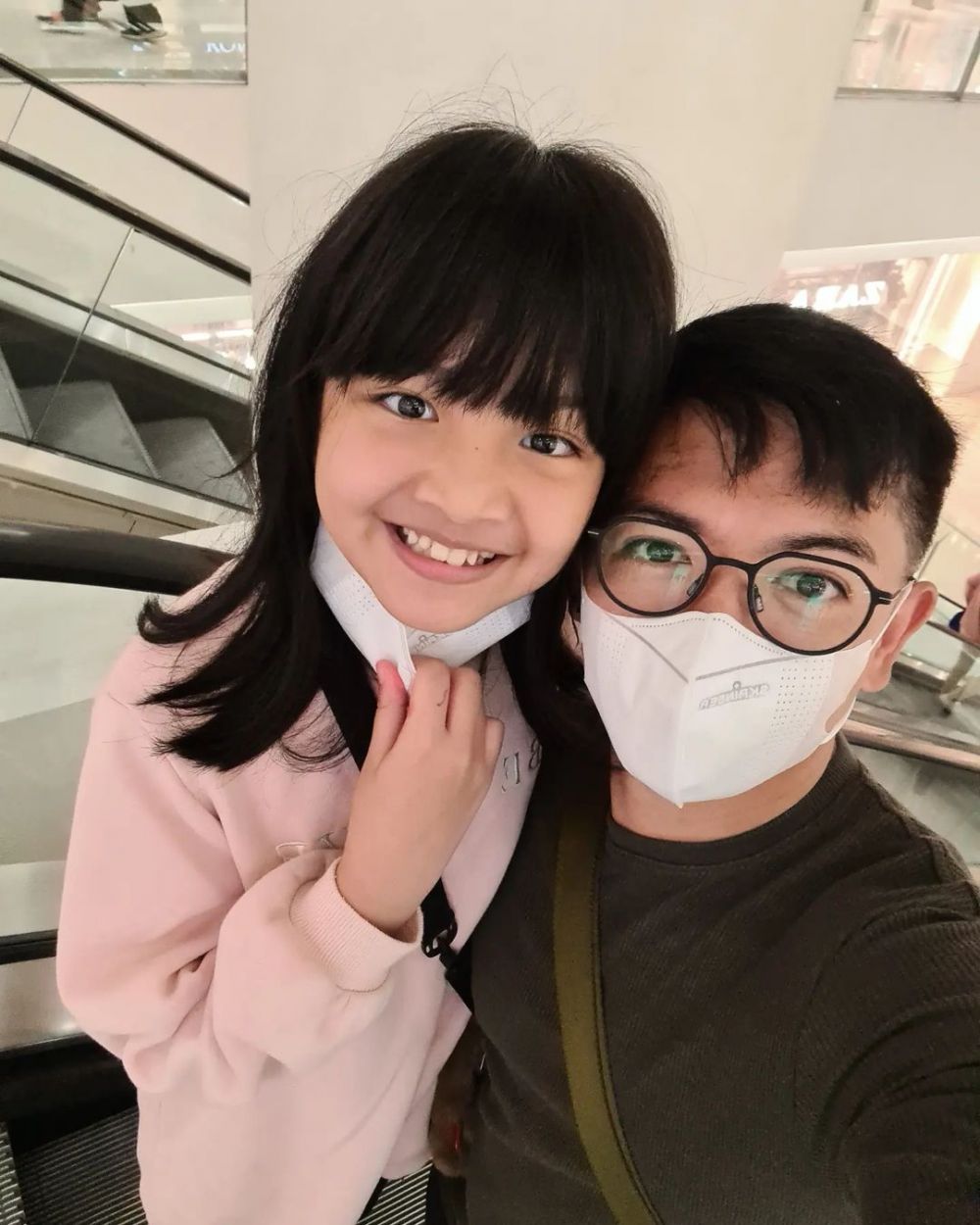 momen kompak nicky tirta dan putrinya © instagram momen kompak nicky tirta dan putrinya © instagram