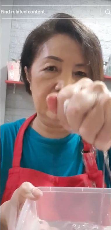 Cuma pakai 1 alat, ini cara mengukus bakpao frozen yang keras agar lebih lembut dan tak mudah kempis