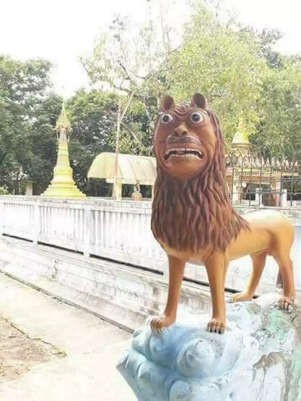 patung nggak mirip aslinya berbagai sumber