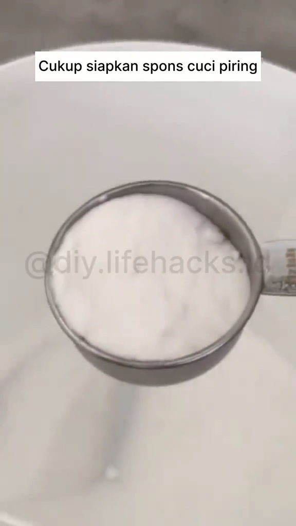 Cuma modal Rp5.000, ini cara hilangkan bau tidak sedap di dalam kulkas pakai 1 bahan dapur