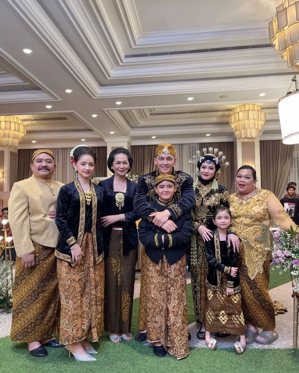 momen nikah Revalina S Temat & Samuel Zylgwyn di sinetron bikin syok © berbagai sumber