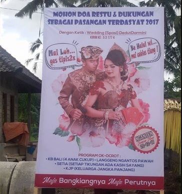 Potret kocak tulisan spanduk pernikahan Berbagai sumber Potret kocak tulisan spanduk pernikahan Berbagai sumber