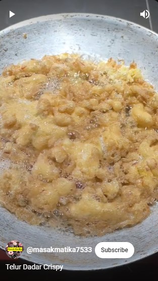 Bukan diberi sayur kol atau tahu, trik goreng telur dadar krispi & tebal cukup tambah 2 bahan dapur
