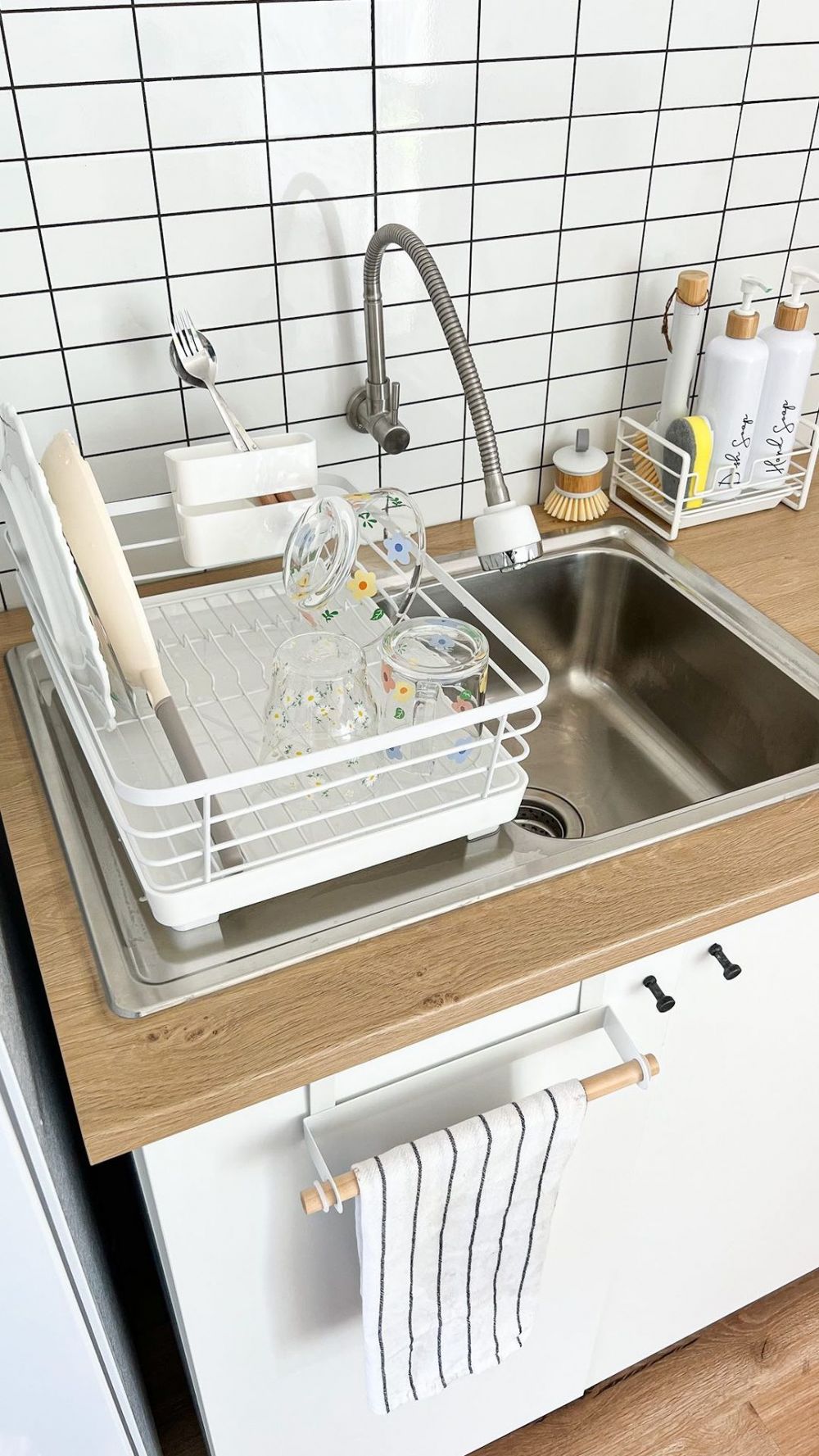 dapur japandi bak di kartun © Instagram