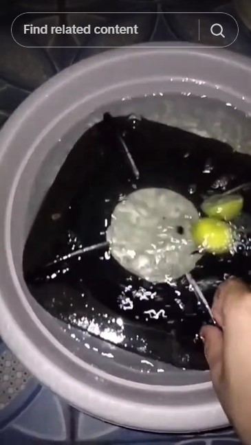Cuma modal Rp7.000-an, ini trik membersihkan kerak membandel di tungku kompor pakai 3 bahan dapur