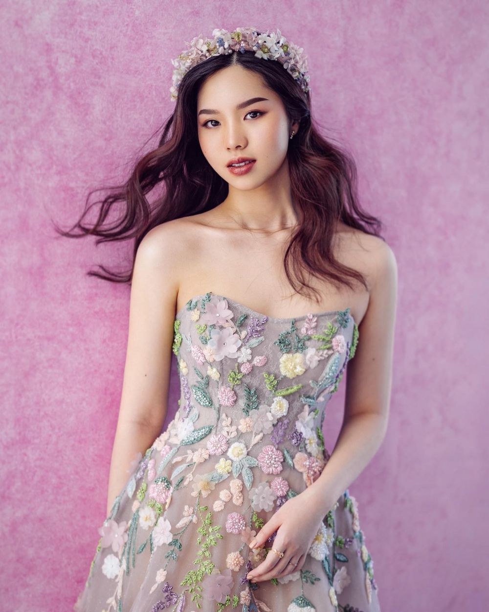 gwen istri anak bos air asia © berbagai sumber