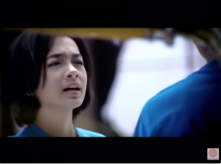 potret lawas era 90an model video klip © berbagai sumber potret lawas era 90an model video klip © berbagai sumber