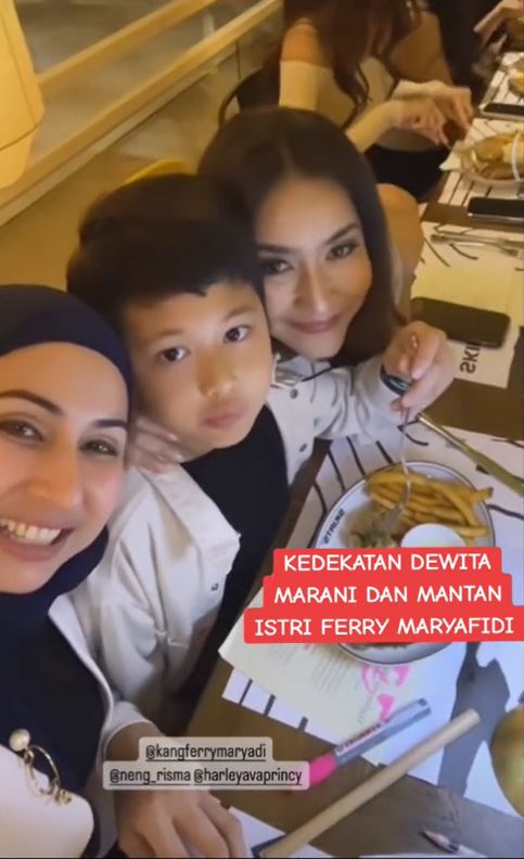 risma dan deswita bak anak ibu © berbagai sumber risma dan deswita bak anak ibu © berbagai sumber