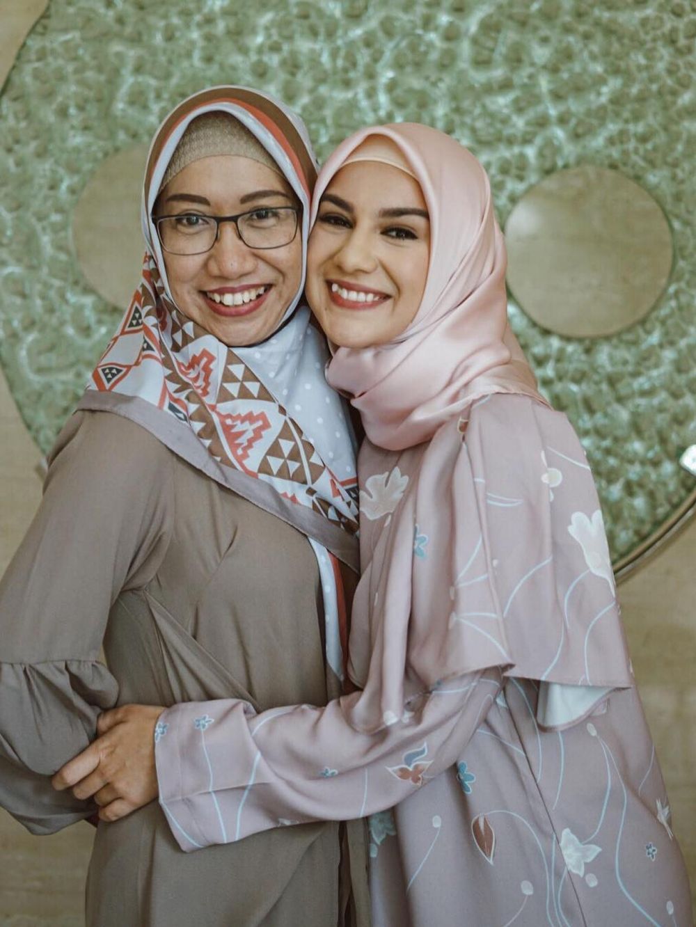 seleb blasteran dan ibu asli indonesia © instagram seleb blasteran dan ibu asli indonesia © instagram