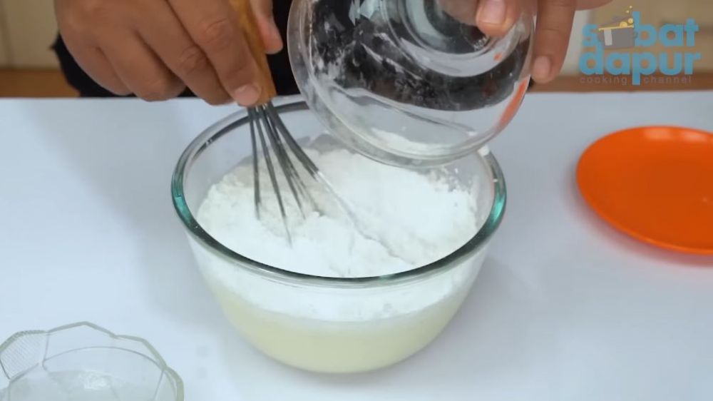 Jangan cuma direndam dan digoreng, ini cara supaya singkong goreng semakin merekah dan renyah maksimal